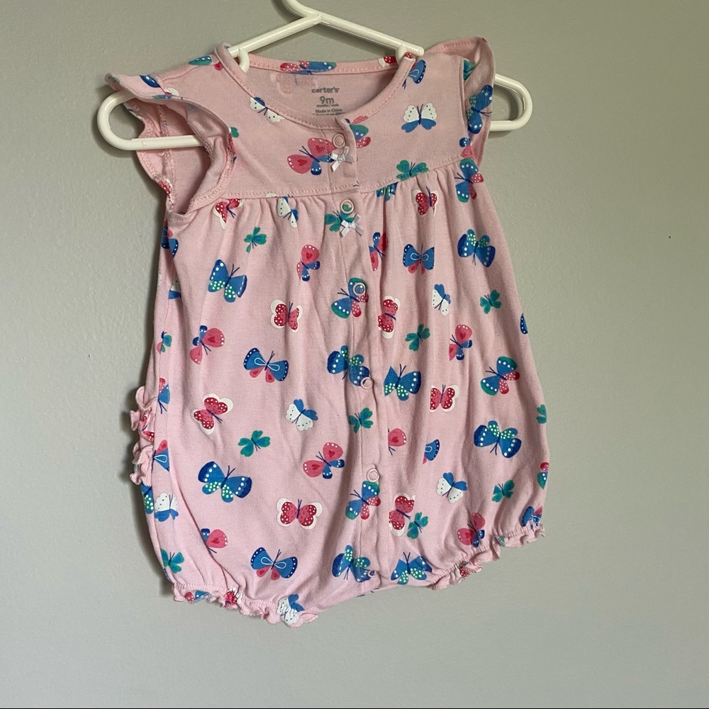 ⭐️5/$12⭐️ Carter’s 9m summer romper